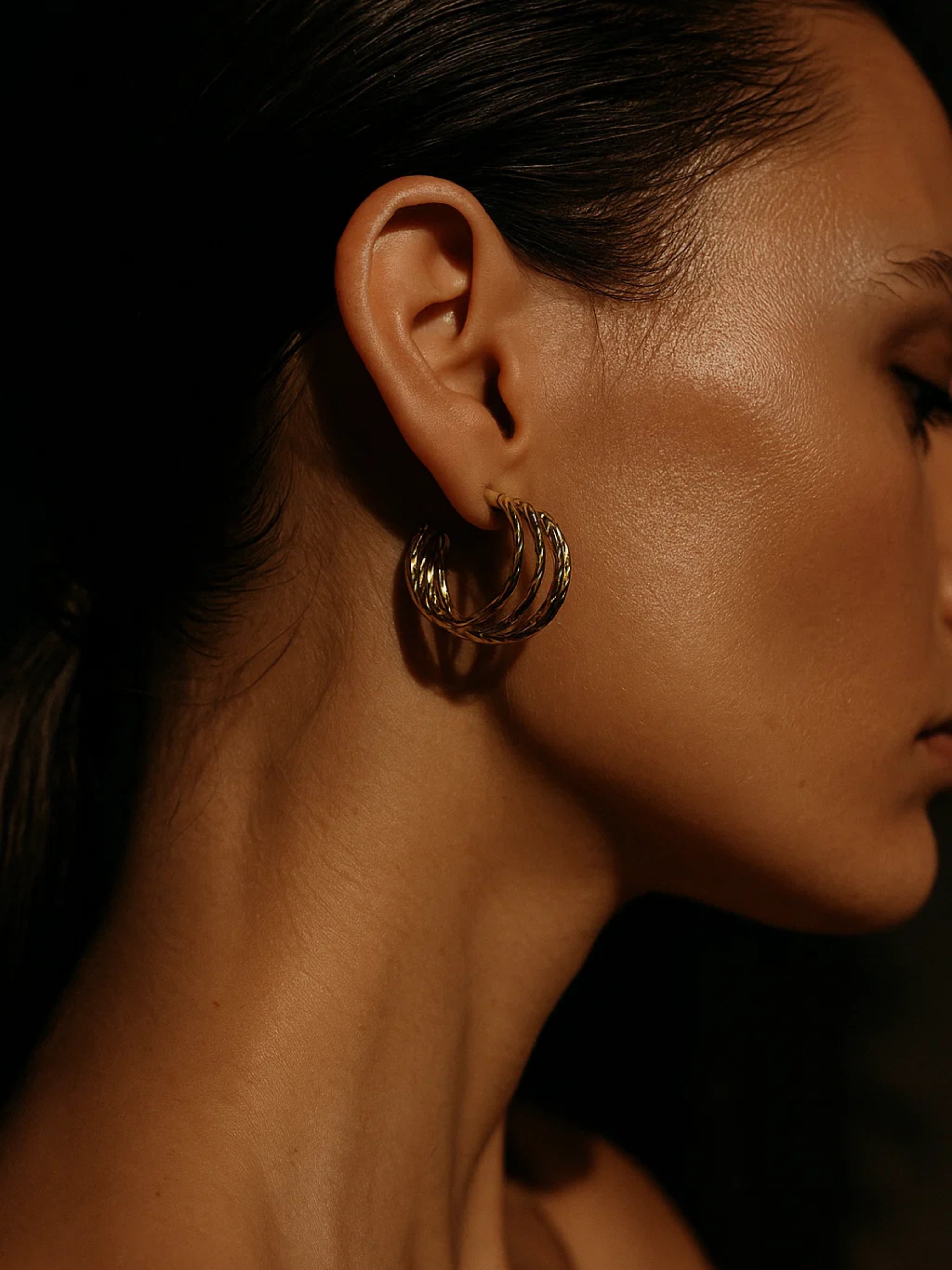 SR Anti Tarnish 18K Gold Hoop Earrings